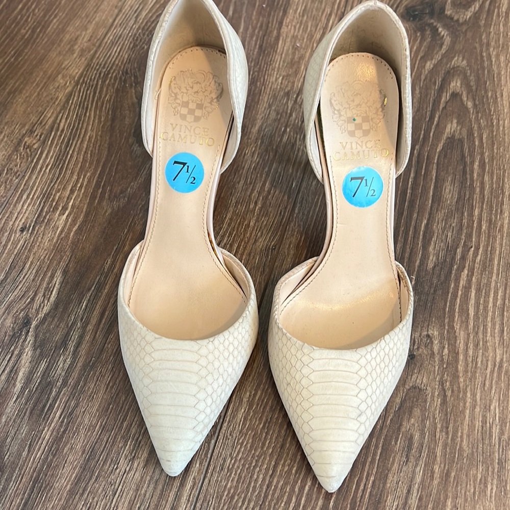 Vince Camuto snake skin heels